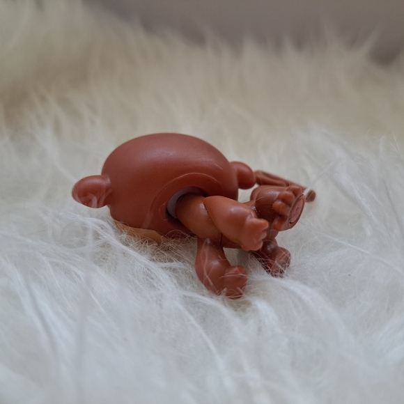 Littlest Pet Shop | Brown cute monkey *paint chipped* - Picture 9 of 11